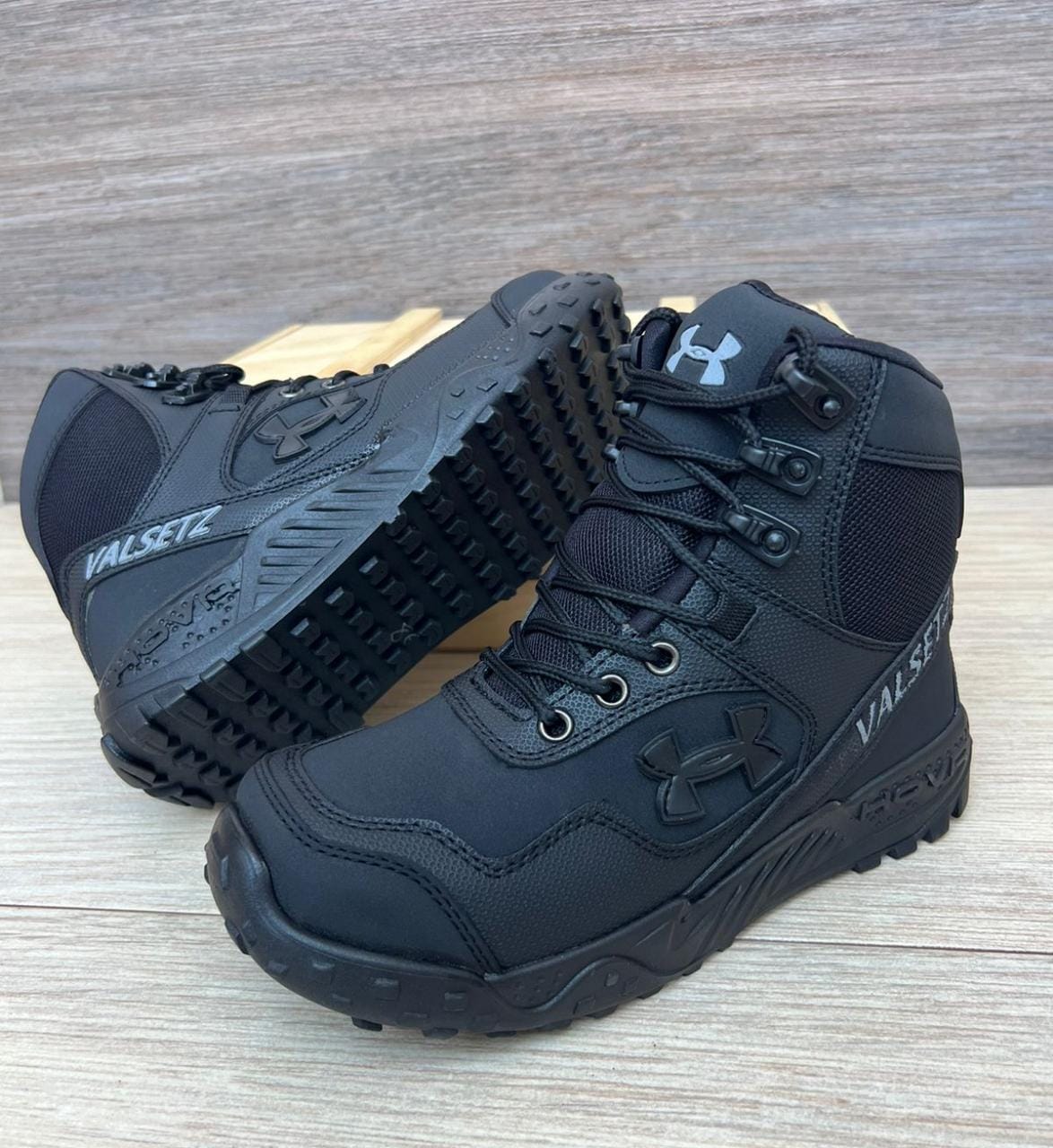Bota Valsetz Ultra Leviana + Regalo 3 Pares De Medidas